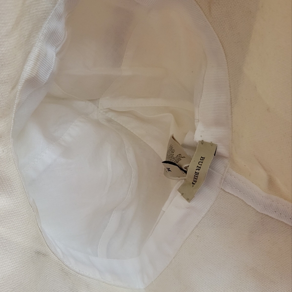 Burberry Women Multi-Colored Canvas Bucket Hat Size Medium - Picture 15 of 16